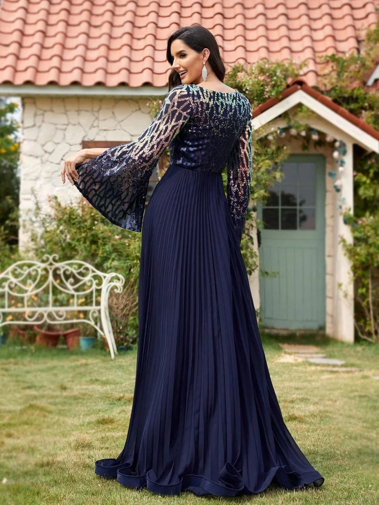 Robe de soirée longue à paillettes fendue – CLEVI Paris