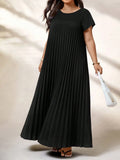 Robe Femme Grande Taille Noire Col Rond Plissée Loose Élégante – CLEVI Paris