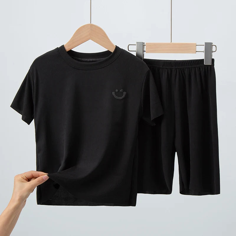 Tenue enfant d’été unie, polyester et élasthanne – CLEVI Paris