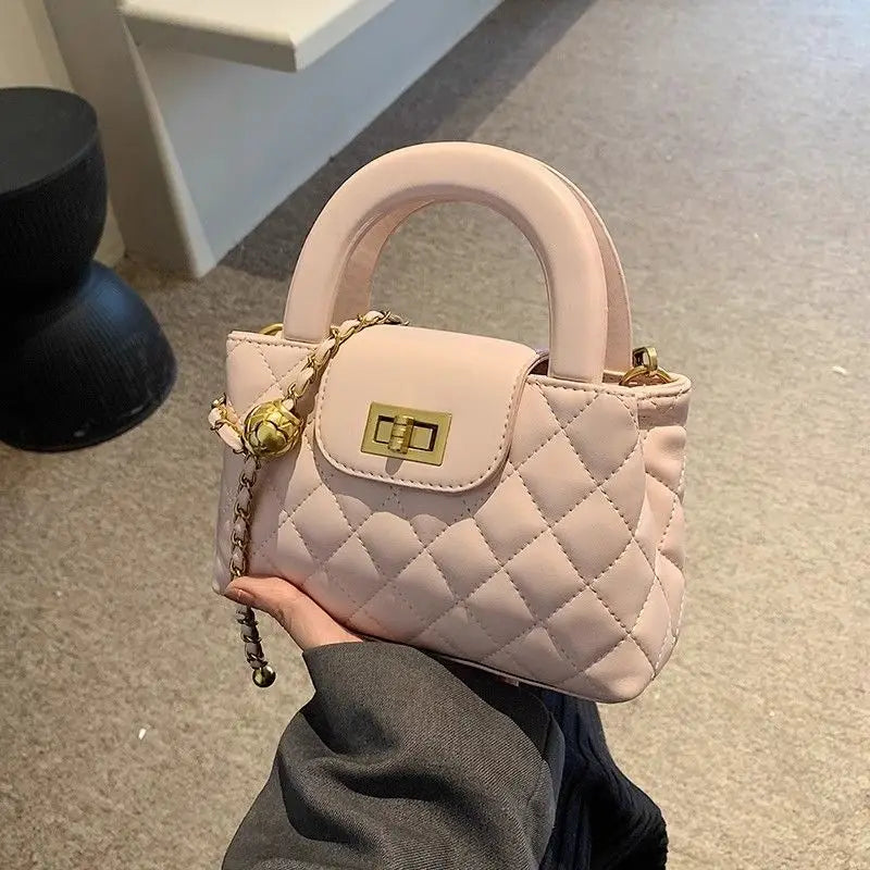 Sac Bandoulière Femme Matelassé Style Français Fermeture Magnétique TPU Souple 3 Coloris – CLEVI Paris