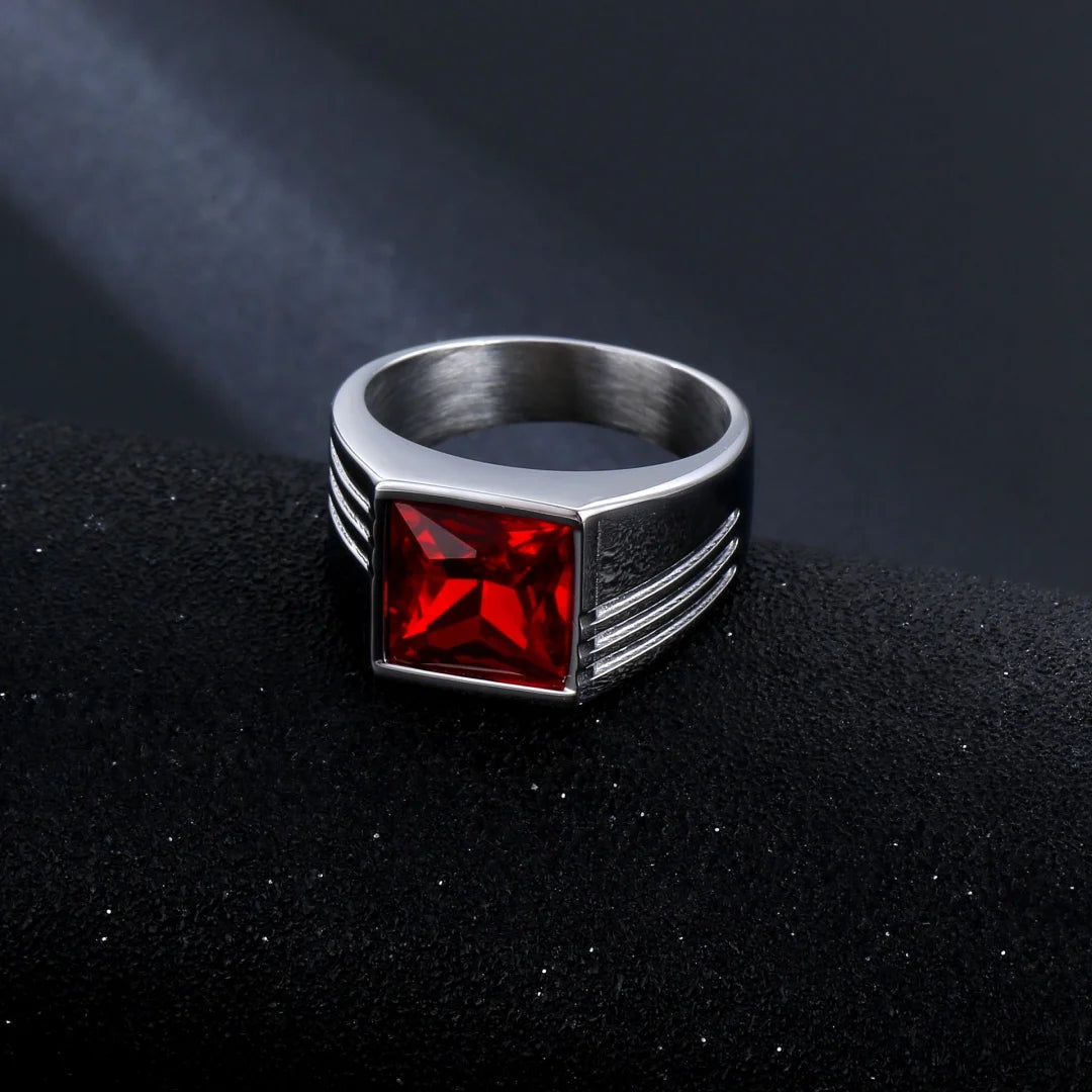 Bague carrée homme en acier et zircon rouge – CLEVI Paris