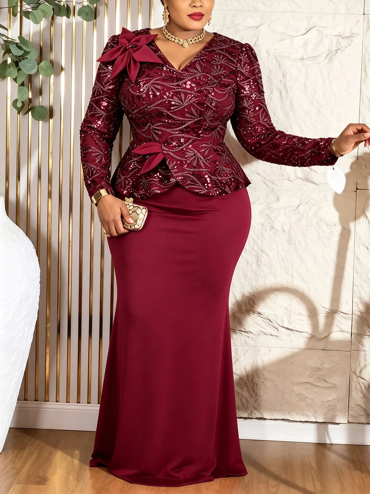 Robe longue à sequins col V manches longues – CLEVI Paris