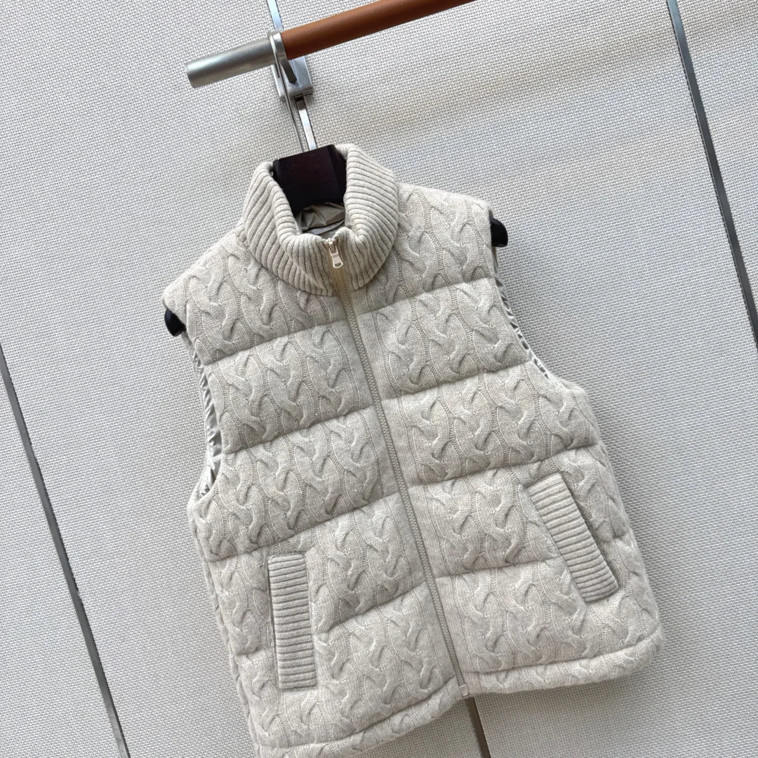 Gilet matelassé femme à maille torsadée – CLEVI Paris