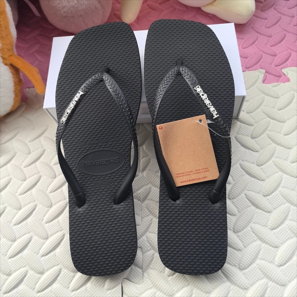 Tongs plates femme CHAXIAOA – CLEVI Paris