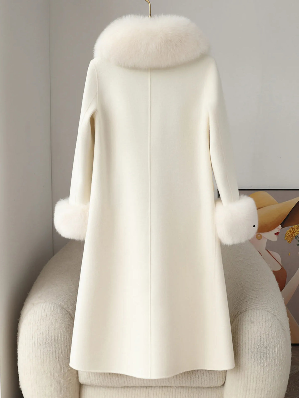 Manteau long femme en laine à col duveteux – CLEVI Paris