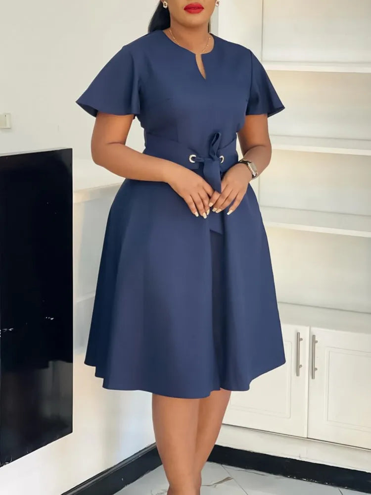 Robe Femme Grande Taille Col V Manches Courtes Mi-Mollet Élégante – CLEVI Paris