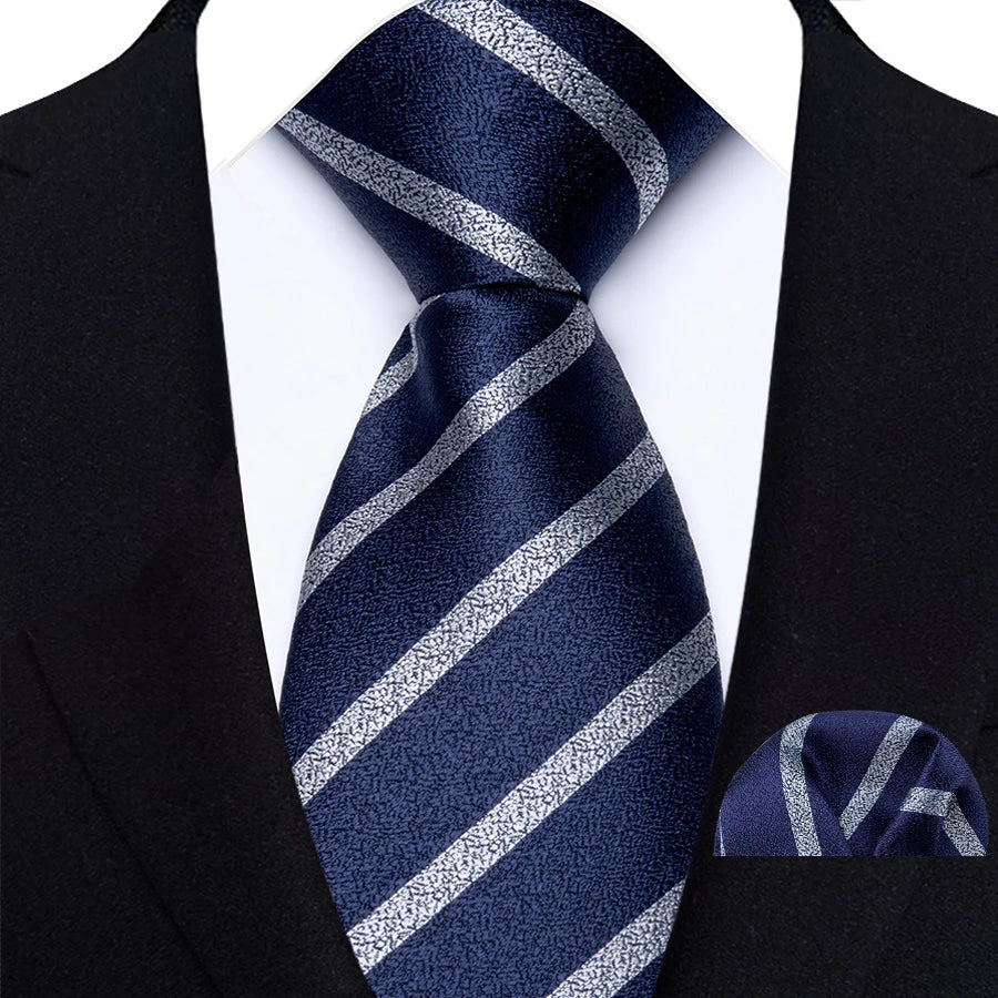 Ensemble cravate et pochette homme 146 cm – CLEVI Paris