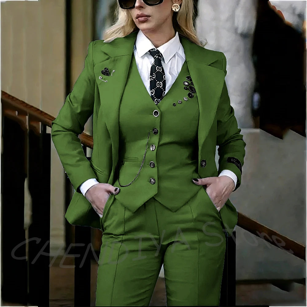Tailleur pantalon femme à col châle – CLEVI Paris