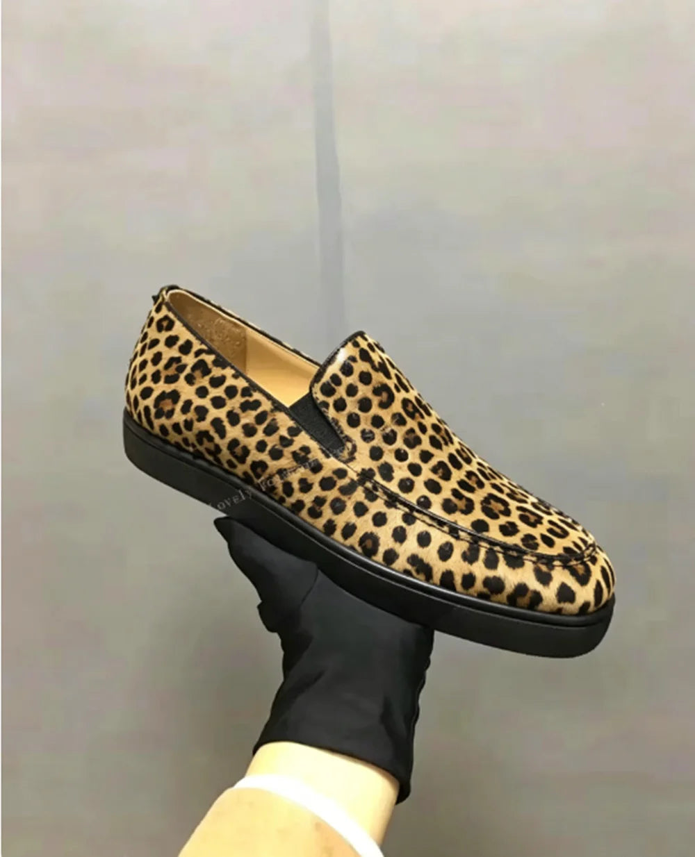 Mocassins Cuir Rivets Cristaux Multicolore Slip-On Unisexe – CLEVI Paris