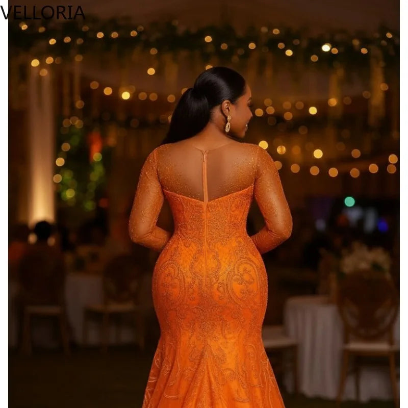 Robe de soirée sirène en dentelle – CLEVI Paris