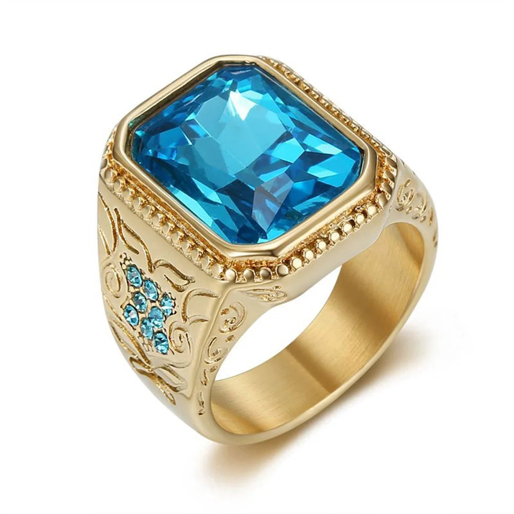 Bague homme carrée dorée en acier et zircon bleu – CLEVI Paris