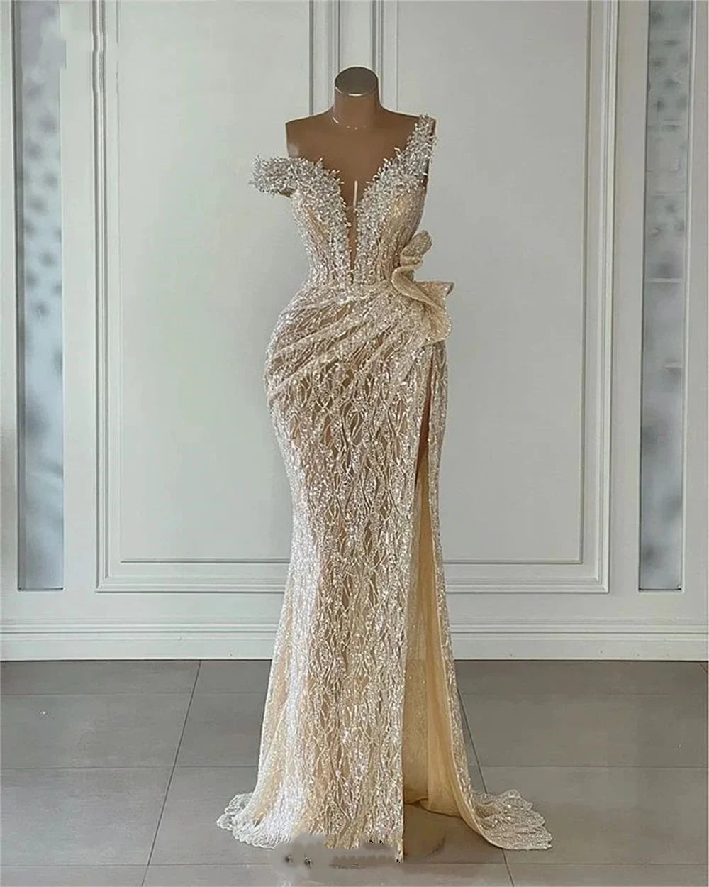 Robe de soirée sirène à paillettes – CLEVI Paris