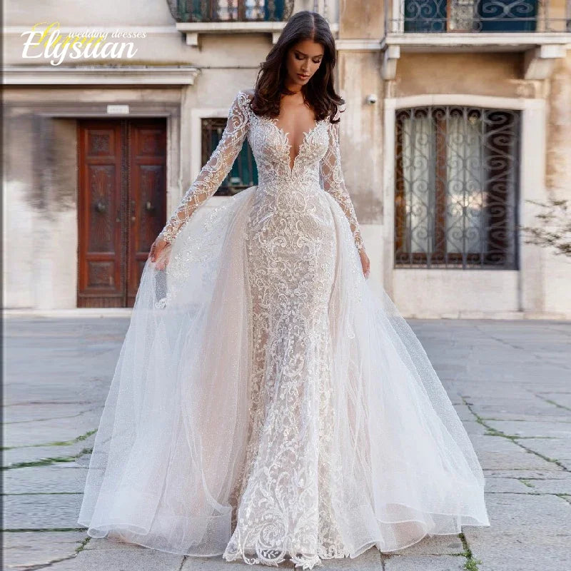 Robe de mariée sirène en tulle manches longues – CLEVI Paris