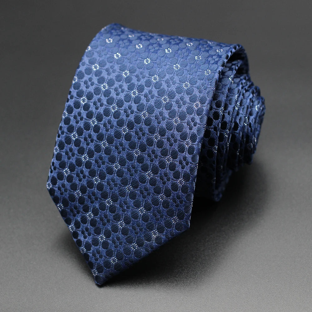 Cravate homme à pois, style élégant – CLEVI Paris