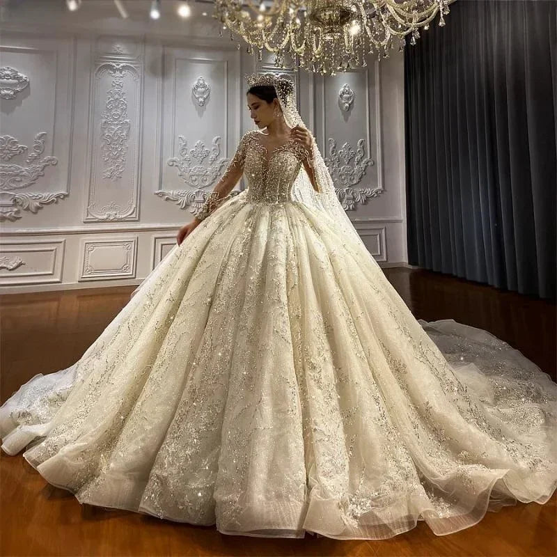 Robe de mariée princesse en organza et dentelle – CLEVI Paris