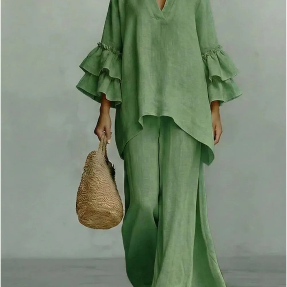 Ensemble femme à revers et pantalon large – CLEVI Paris
