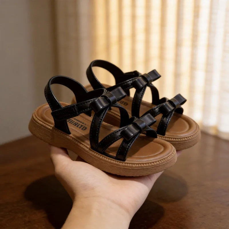 Sandales plates fille en PVC – CLEVI Paris