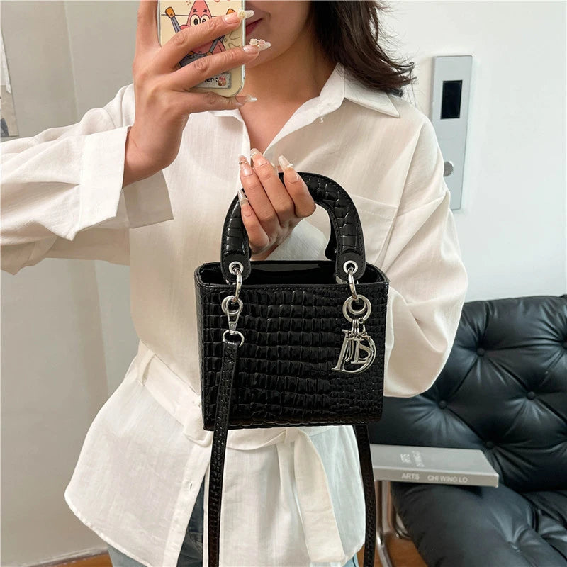 Sac Bandoulière Femme PU Luxe Style Messenger Classique 5 Coloris – CLEVI Paris