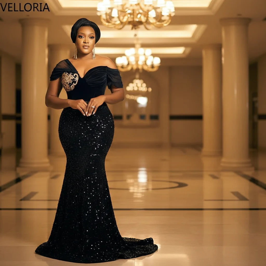 Robe sirène à paillettes épaules dénudées – CLEVI Paris