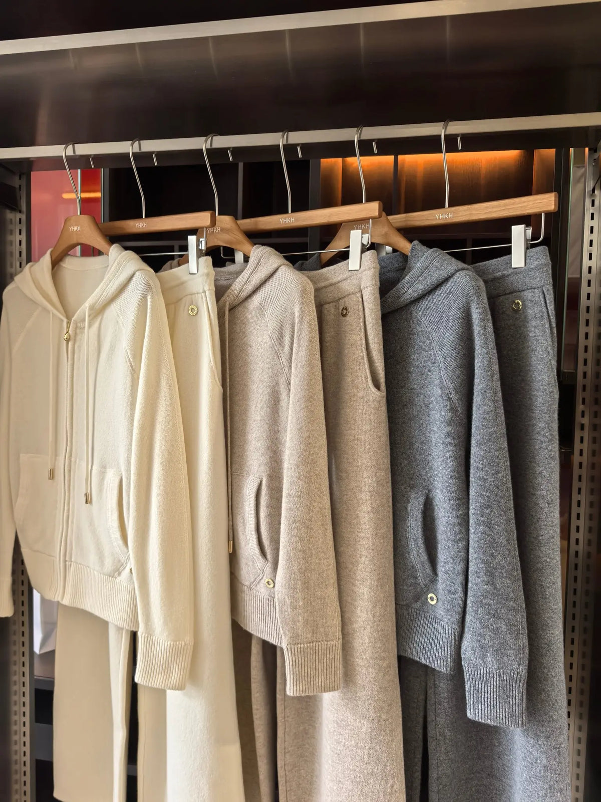 Ensemble cardigan et pantalon cachemire femme – CLEVI Paris