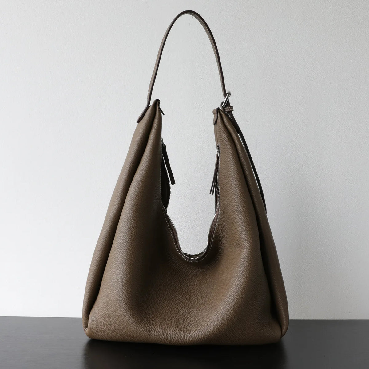 Sac Hobo Femme Cuir PU Grain 28x15x40cm – CLEVI Paris