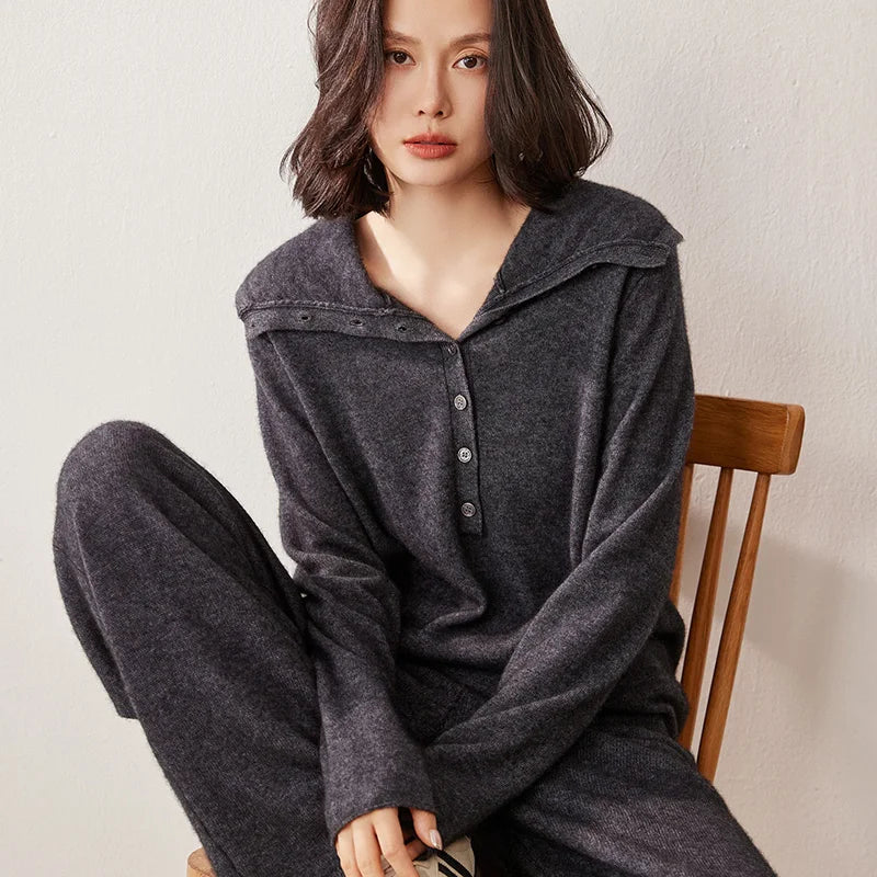 Ensemble pull à capuche et pantalon cachemire – CLEVI Paris
