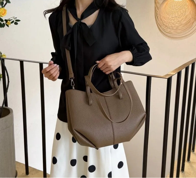 Grand Sac Cabas Femme Simili Cuir Anse Large Fermeture Aimantée – CLEVI Paris