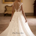 Robe de mariée en organza, ligne A et appliques - CLEVI Paris