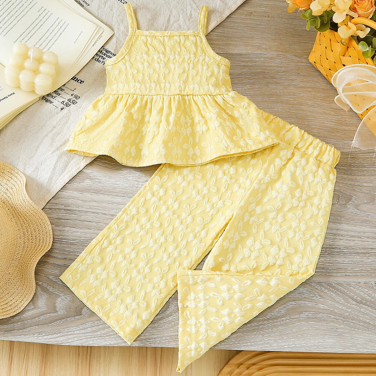 Ensemble bébé fille haut à volants et pantalon – CLEVI Paris