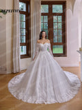 Robe de mariée ligne A en tulle et dentelle - CLEVI Paris