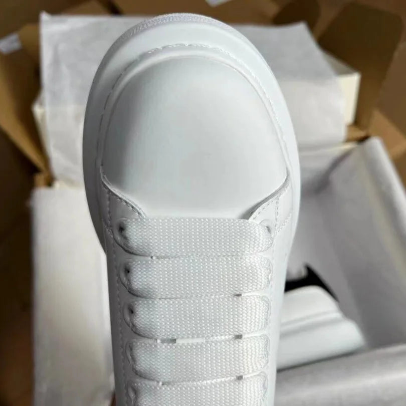 Sneakers Femme Semelle Épaisse Rehaussante Talon Noir Casual – CLEVI Paris