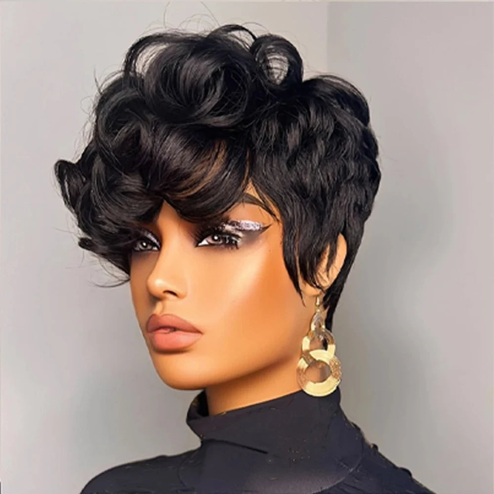 Perruque Pixie Cut 6 Pouces Loose Curly Avec Frange Dégradée Cheveux Humains Brésiliens Bonnet Rose Machine Made – CLEVI Paris
