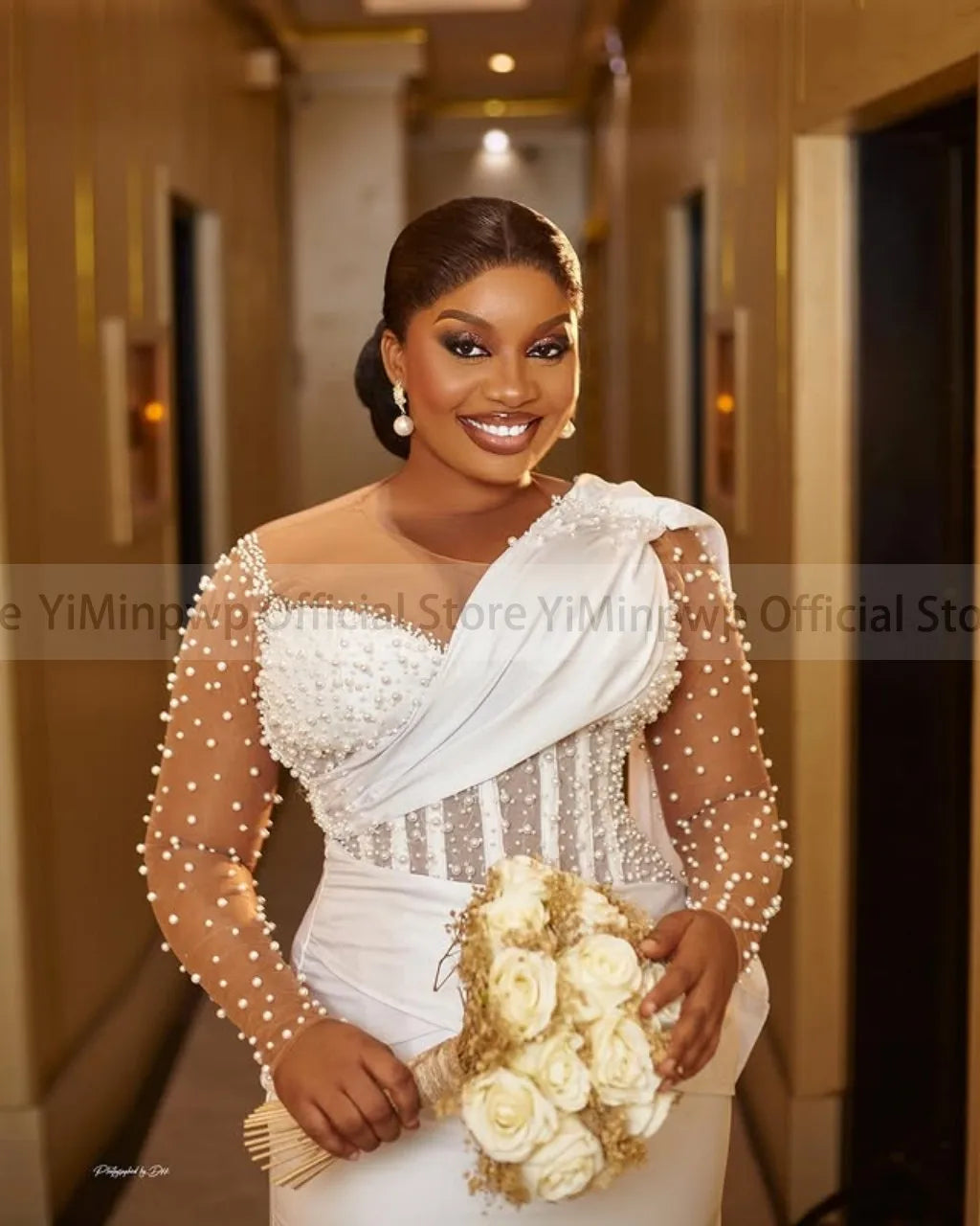 Robe de mariée civile satinée – CLEVI Paris