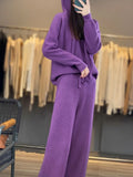 Ensemble femme en laine à capuche et pantalon – CLEVI Paris