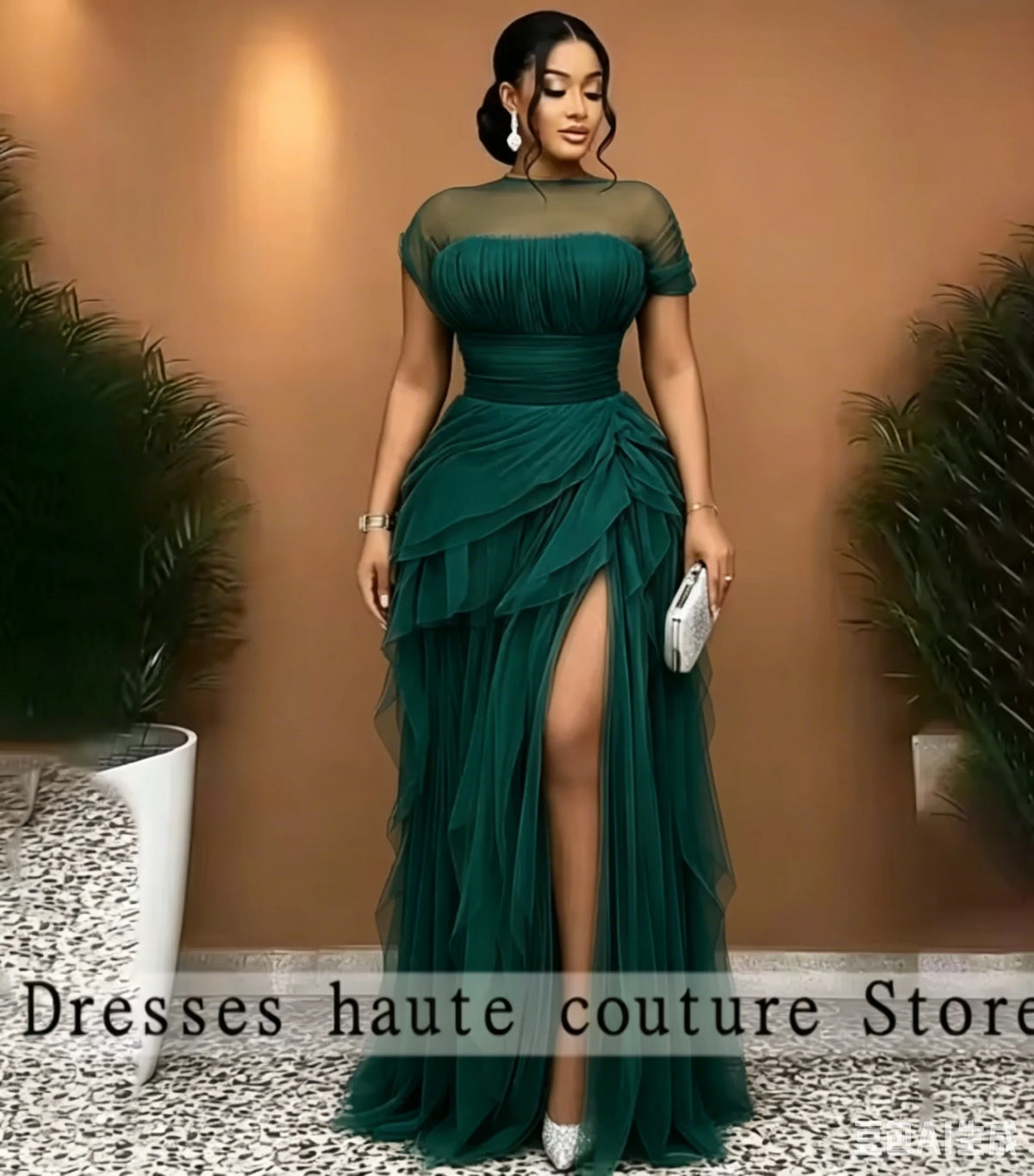 Robe de soirée longue étagée en dentelle – CLEVI Paris