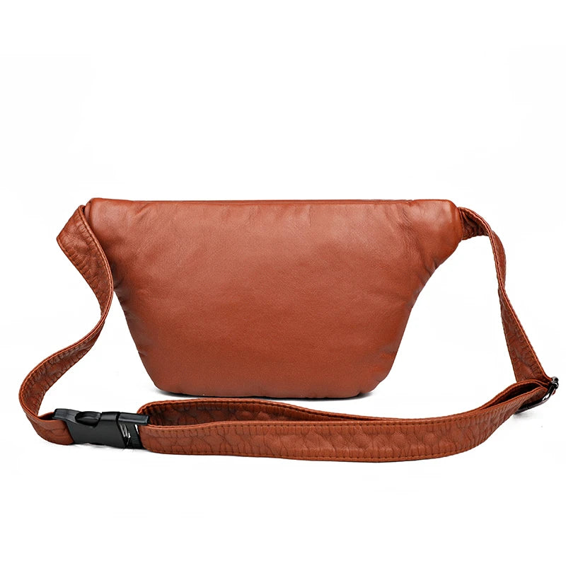 Sac Banane PU Rivets Femme Retro Poitrine Bandoulière 2025 – CLEVI Paris