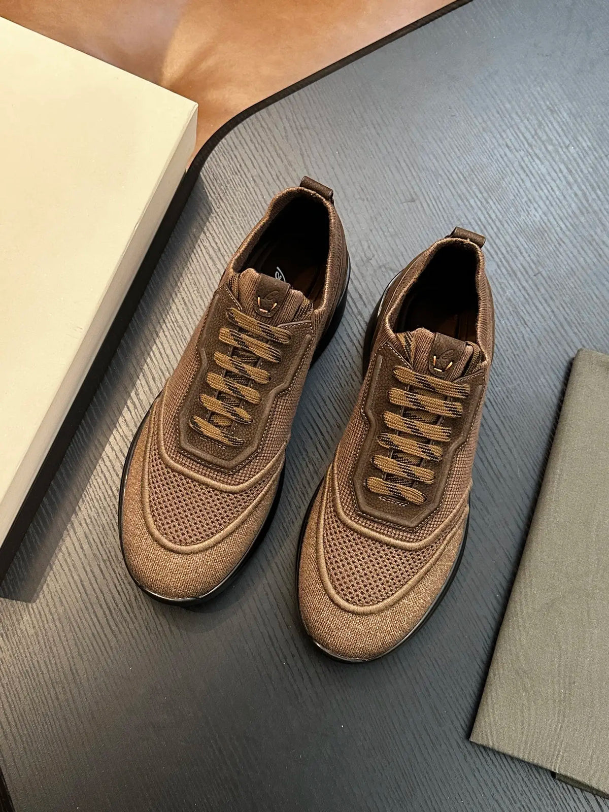Sneakers Homme Cuir de Vache Véritable OECHSLI 2026 – Respirant, Semelle Caoutchouc, Grandes Pointures 38-46 – CLEVI Paris