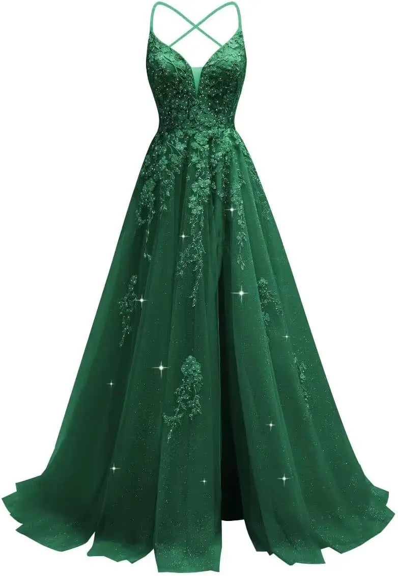 Robe de mariée en tulle ligne A col V – CLEVI Paris