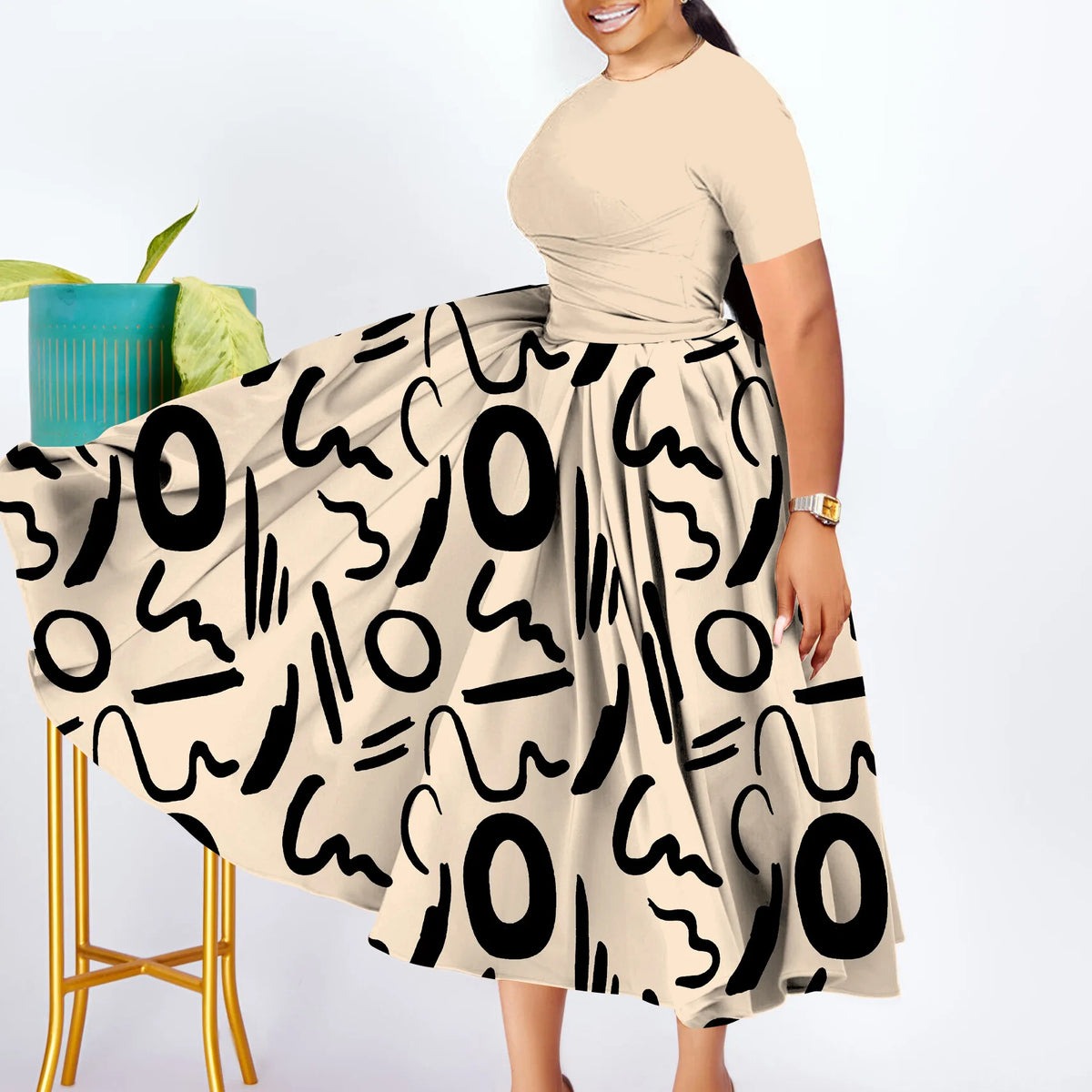 Robe Femme Grande Taille Manches Courtes Couleur Unie A-line Mi-Mollet Bureau – CLEVI Paris