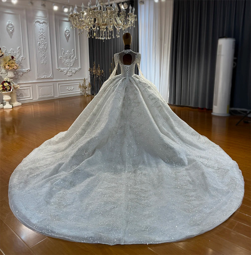 Robe de mariée princesse à fleurs – CLEVI Paris