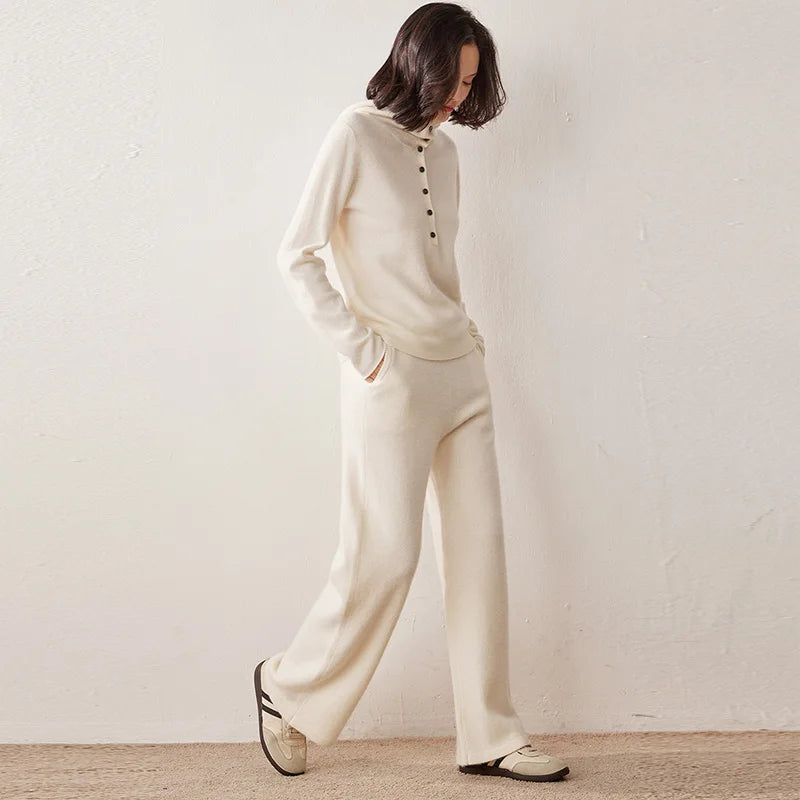 Ensemble pull à capuche et pantalon cachemire – CLEVI Paris