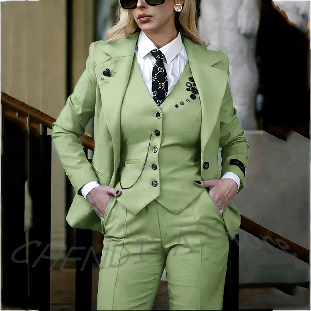 Tailleur pantalon femme à col châle – CLEVI Paris
