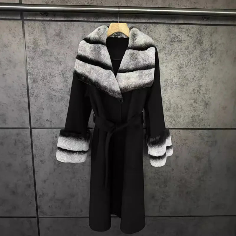 Manteau long femme ceinturé à grand col – CLEVI Paris