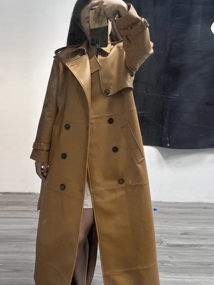 Trench long femme en cuir de mouton – CLEVI Paris