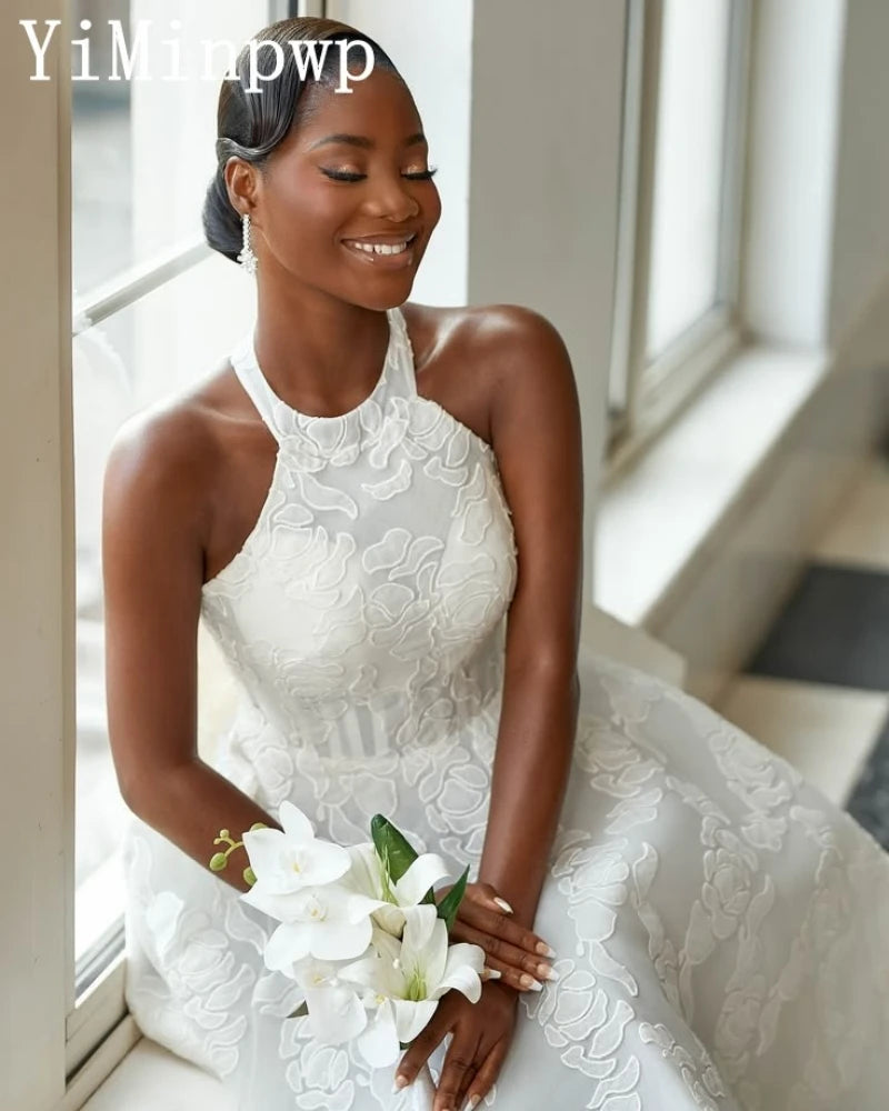 Robe de mariée trapèze en satin mat – CLEVI Paris