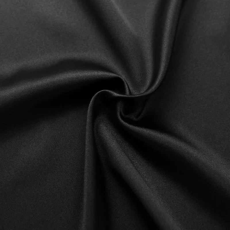 Robe de mariée sirène satinée – CLEVI Paris