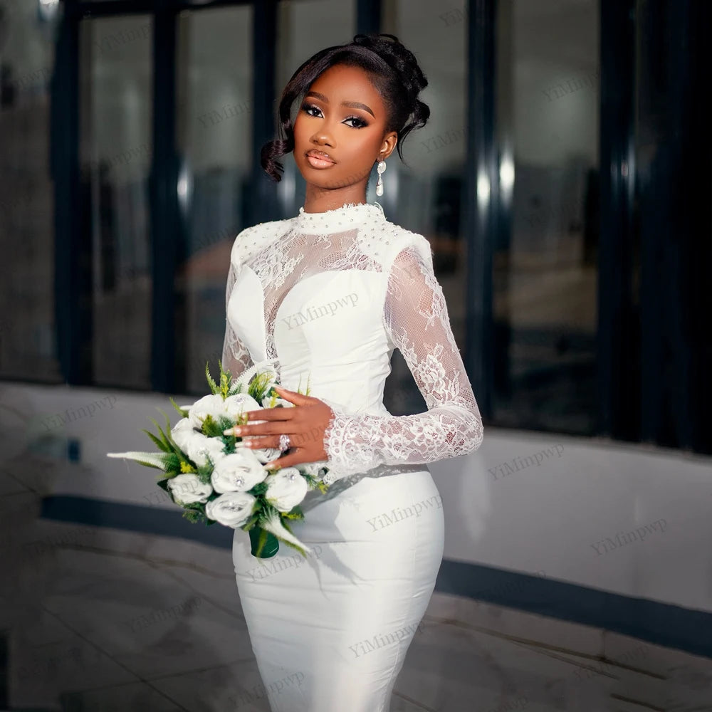 Robe de mariée satin dentelle perlée – CLEVI Paris