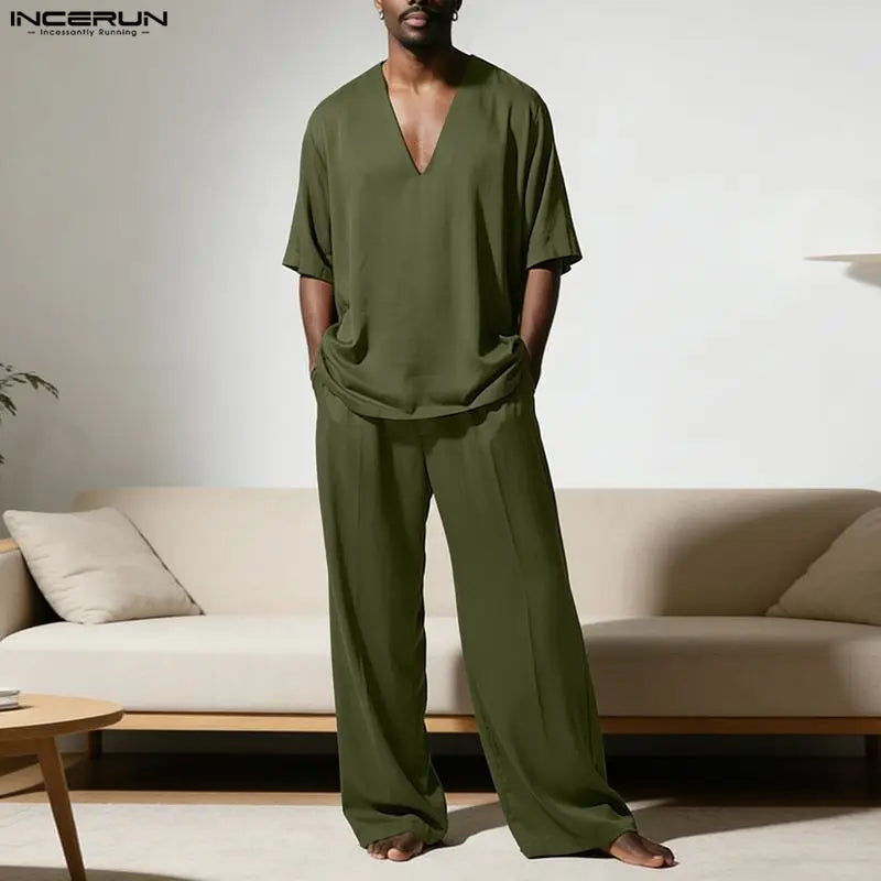 Ensemble 2 Pièces Homme T-shirt Col V Manches Courtes + Pantalon INCERUN Streetwear Oversize – 3 Coloris, S à 5XL – CLEVI Paris