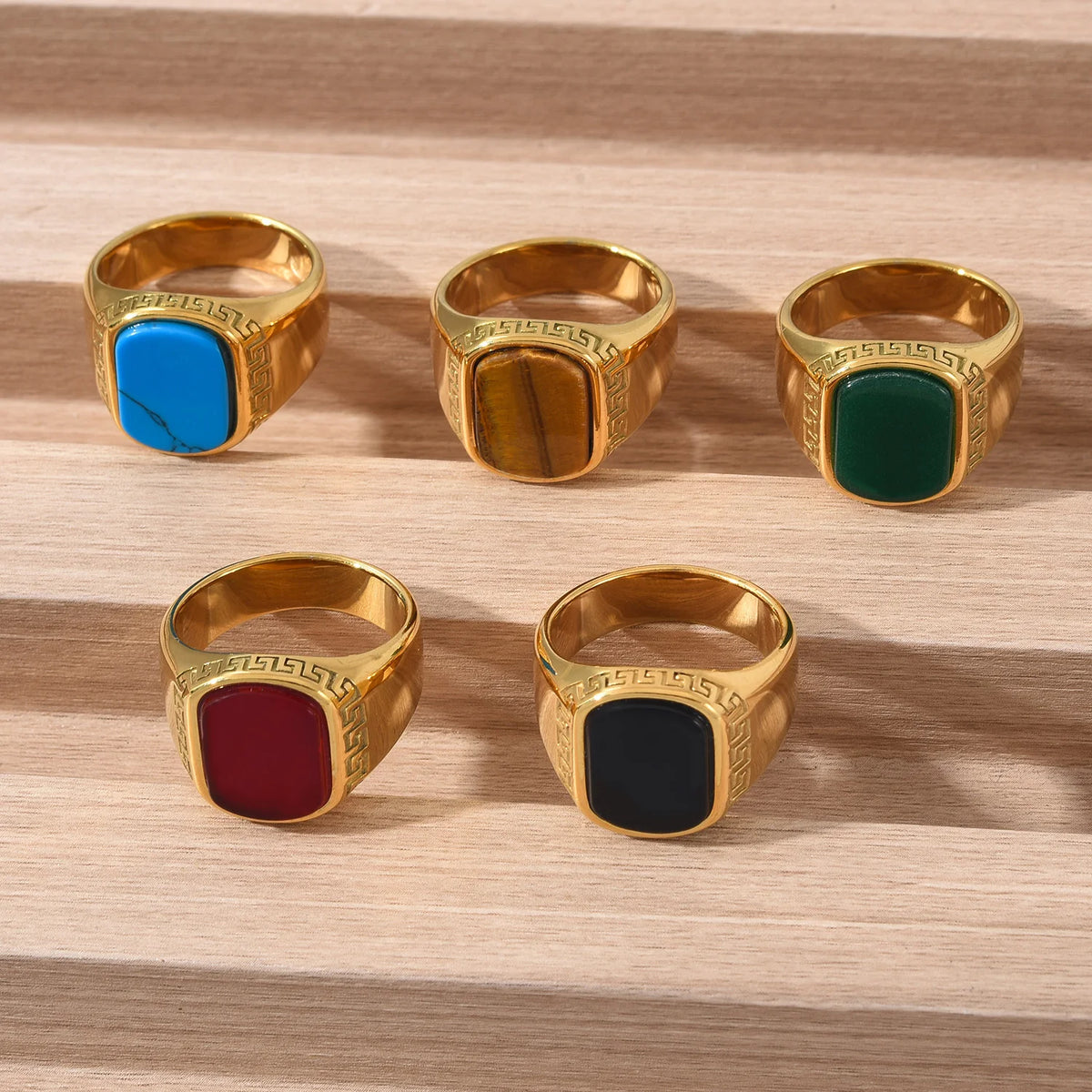 Bague Homme Acier Inoxydable Doré 18K – CLEVI Paris
