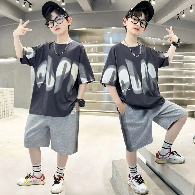 Ensemble garçon streetwear T-shirt et short – CLEVI Paris